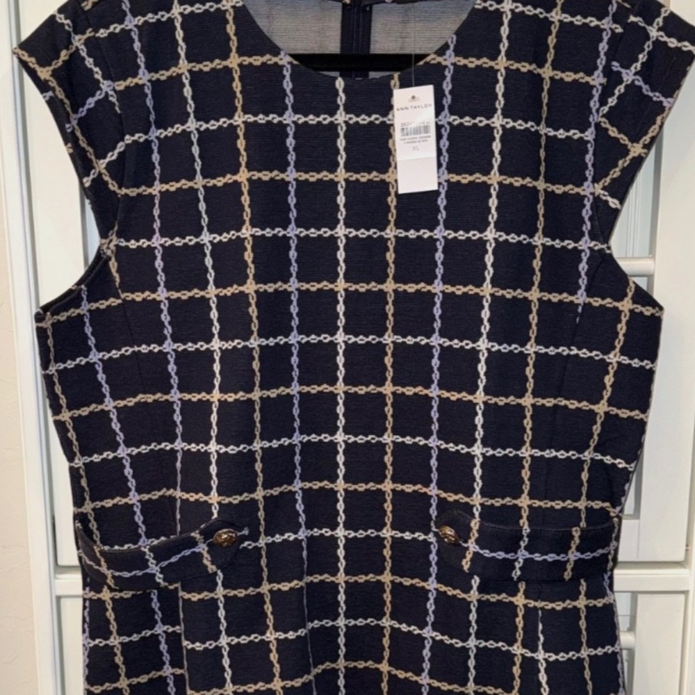 Ann Taylor Professional High Quality Windowpane Sleeveless Blouse XL BRAND NEW